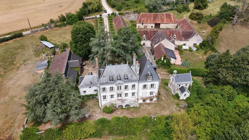 House in Saint-Gaultier - view 1