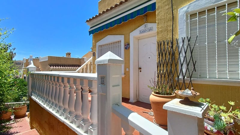 House in Villamartin - view 1