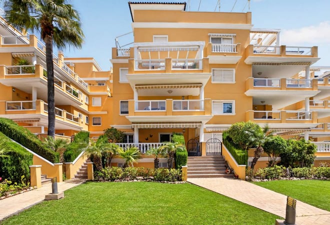 Apartment in Cabo Roig - view 1