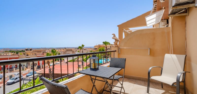 Apartment in Torrevieja - view 1