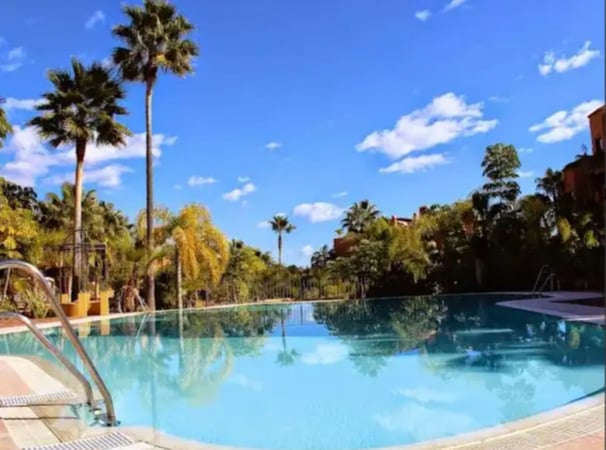 Apartment in Marbella - view 1