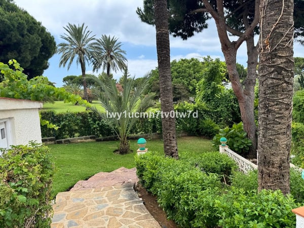 Apartment in Marbella - view 1