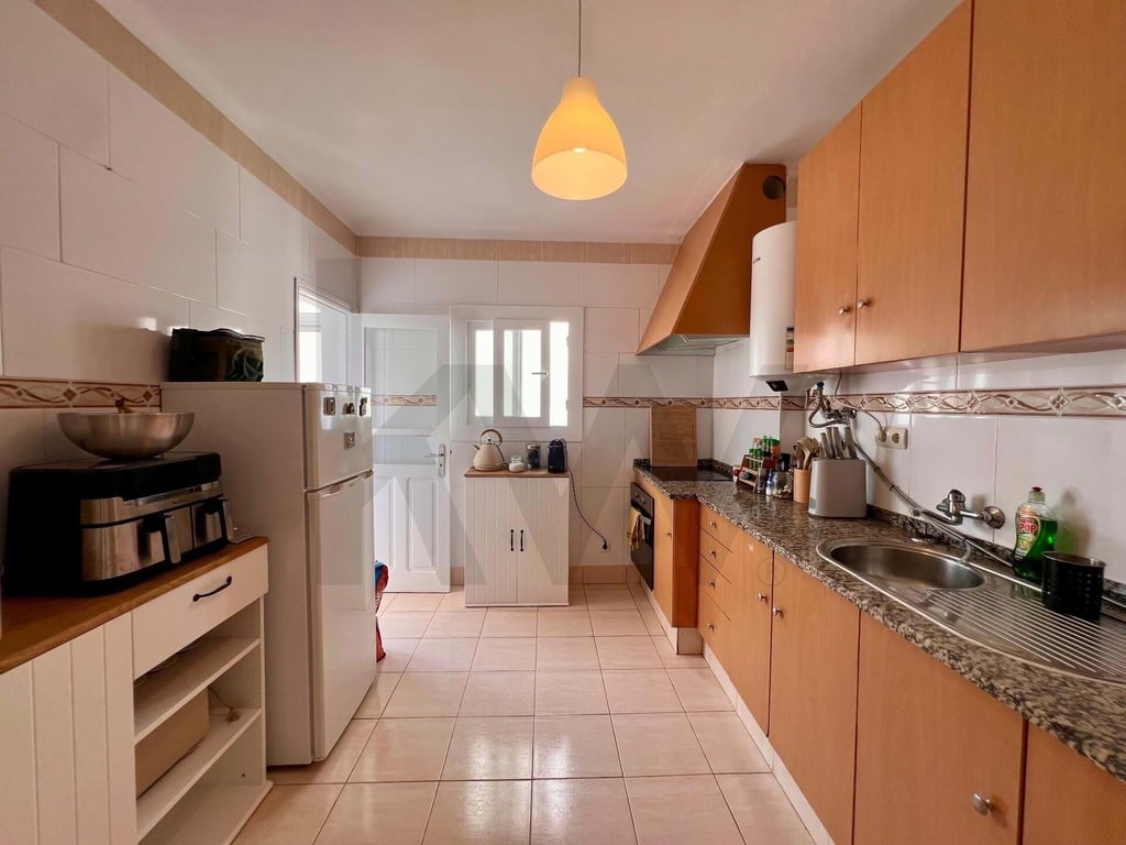 Apartment in Portimao - Image 3