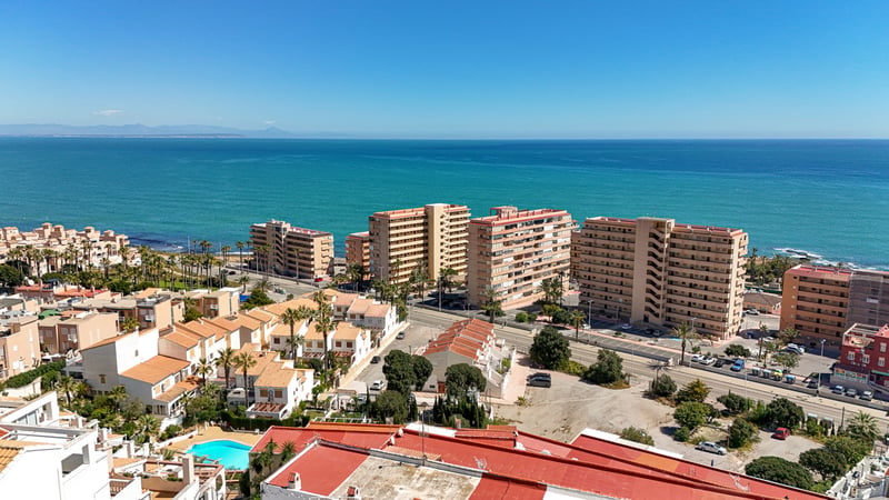Apartment in Torrevieja - view 1
