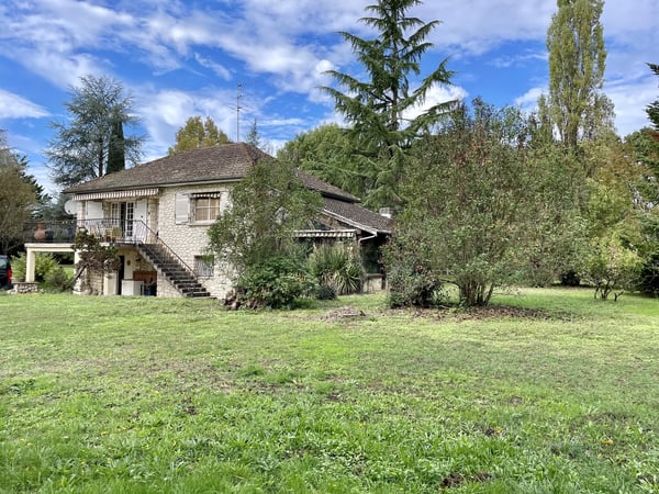 House in Le Fleix - view 1