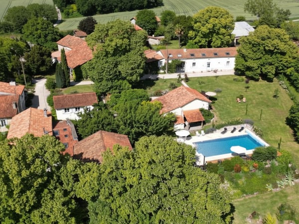 House in Aubeterre-sur-Dronne - view 1