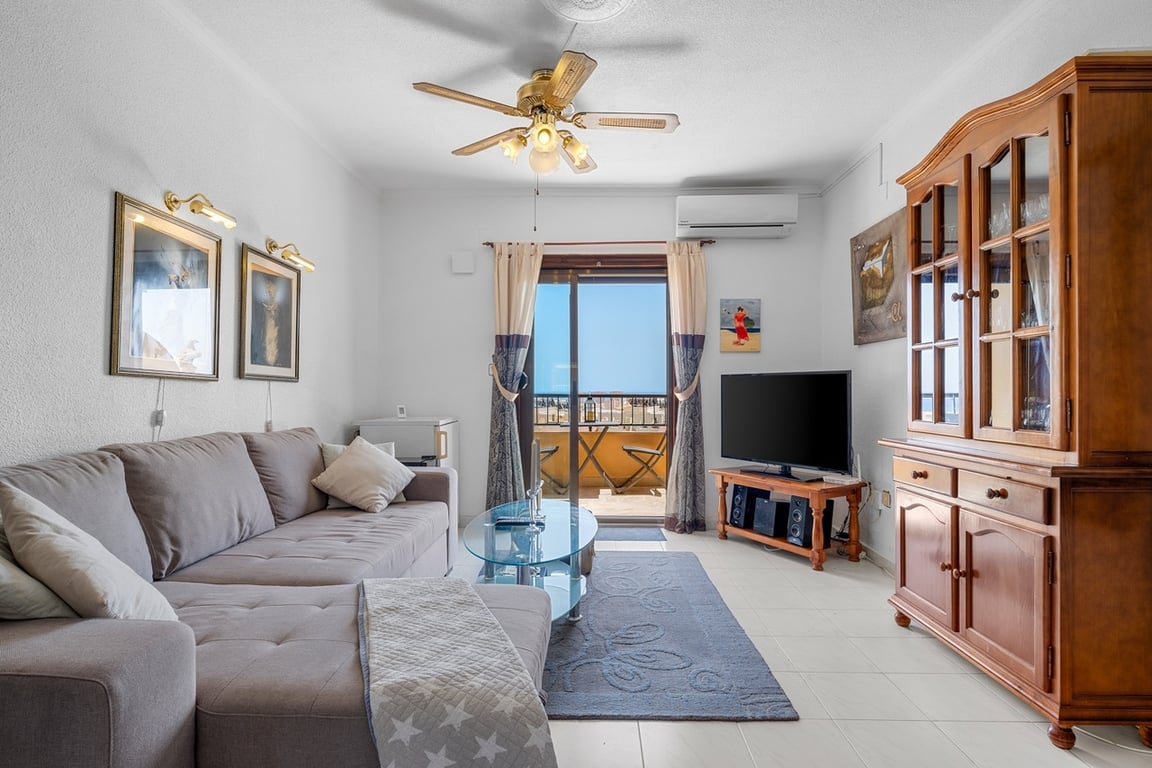 Apartment in Torrevieja - Image 3