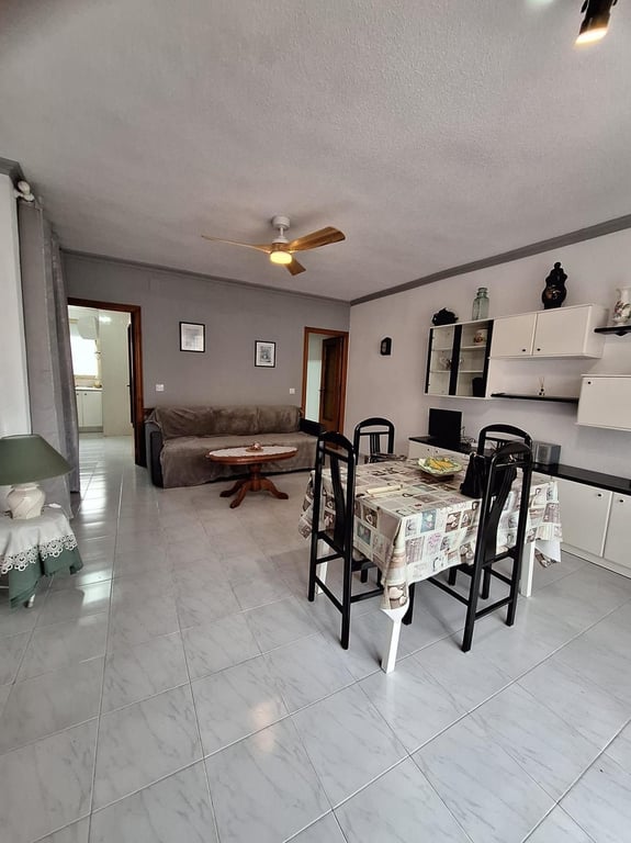 Penthouse in Torrevieja - Image 2