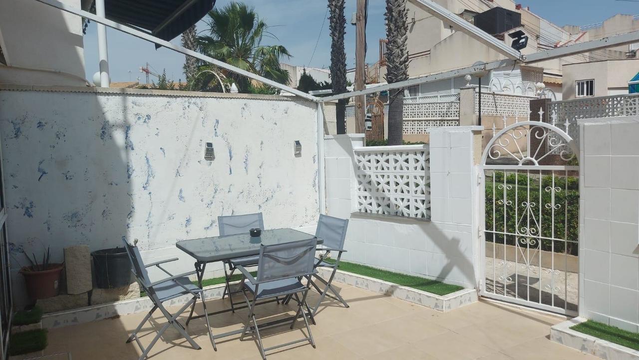 House in Torrevieja - Image 2