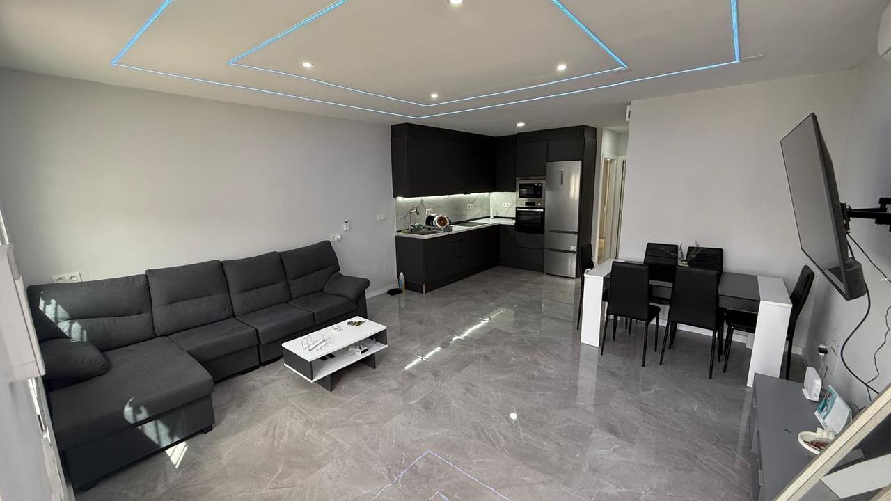 House in Torrevieja - Image 2