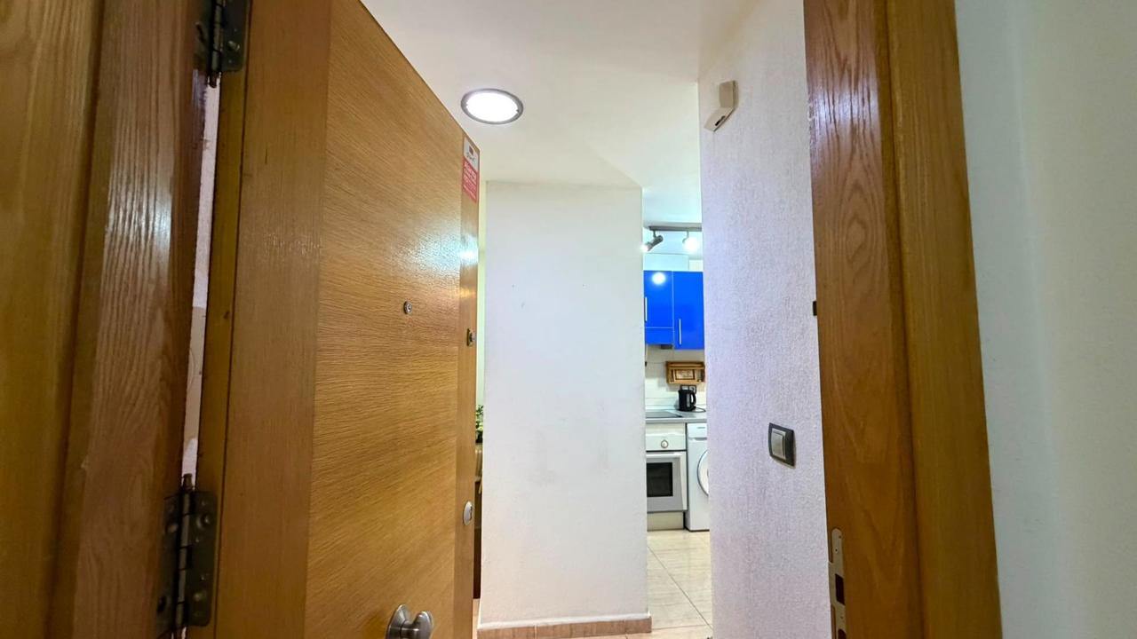 Apartment in Torrevieja - Image 2