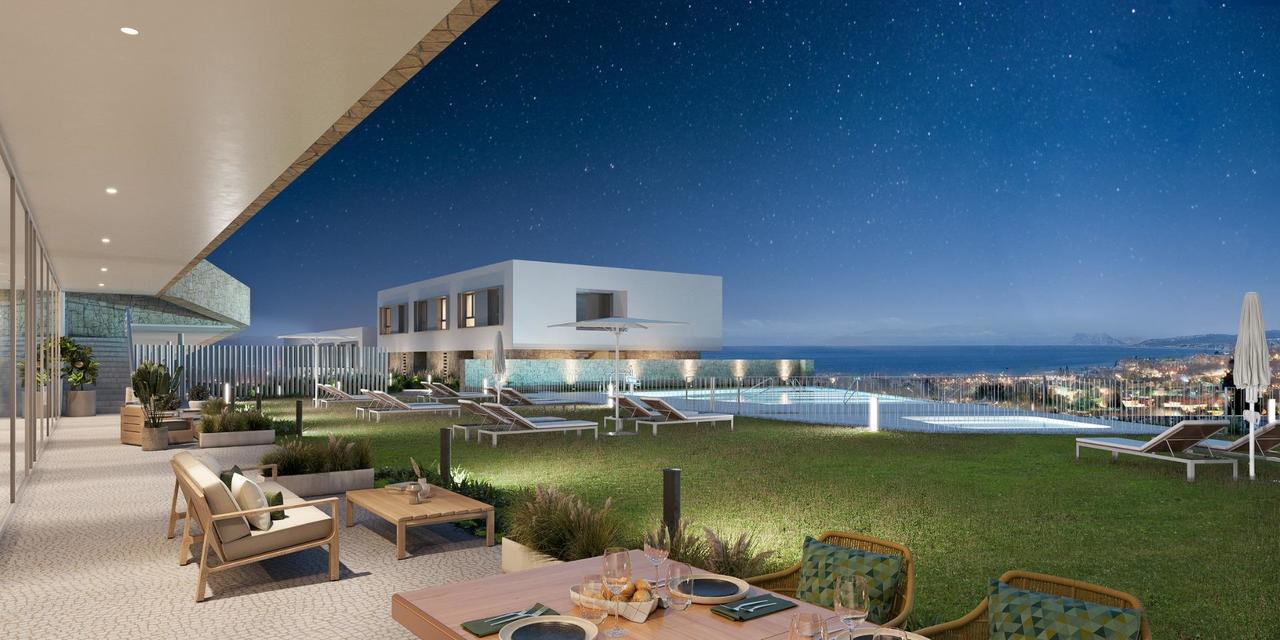 Apartment in Estepona - Image 3