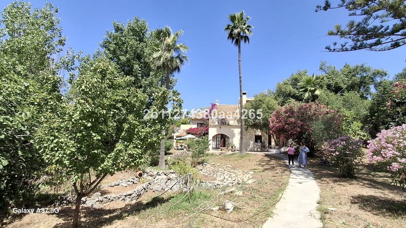 Villa in Rosario, El - view 1