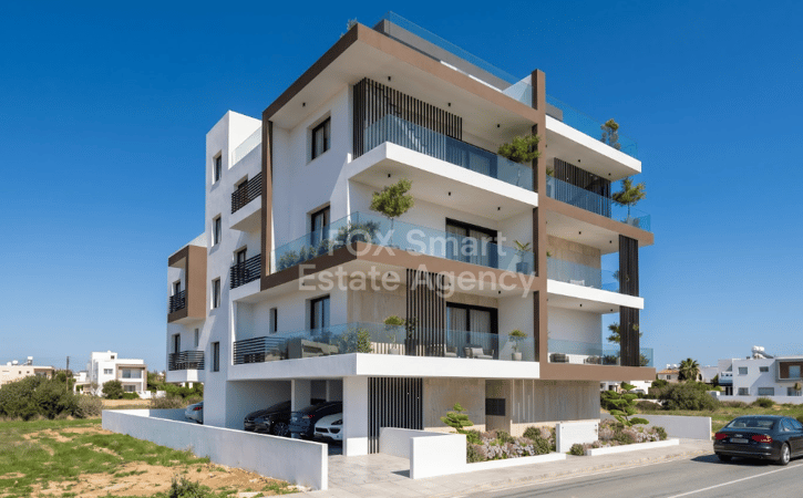 Apartment in Larnaca - view 1