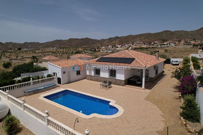 Villa in Arboleas - view 1