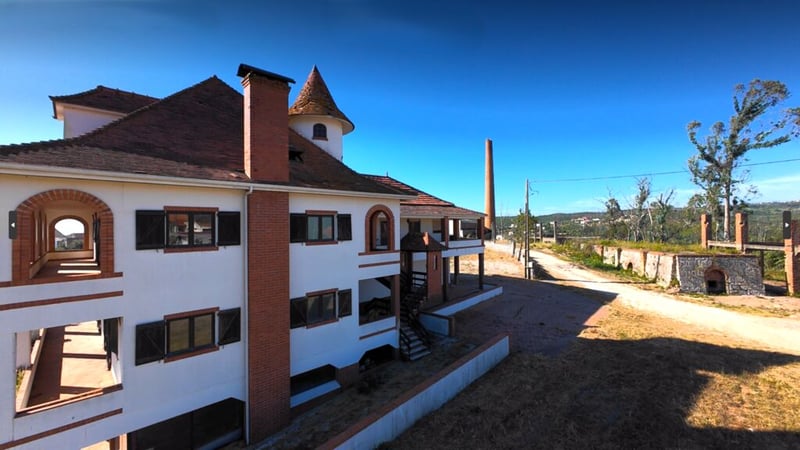 Farm, Ranch or Equestrian in Colmeias - view 1