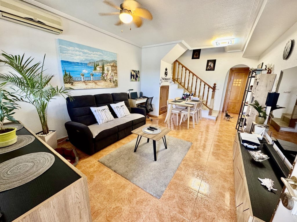 House in Torrevieja - Image 2