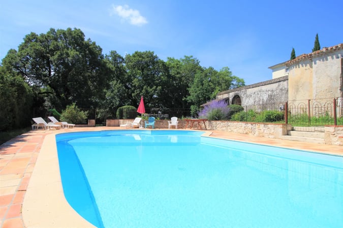 House in Monflanquin - view 1