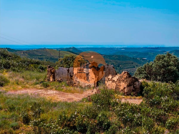 Land in Tavira - view 1