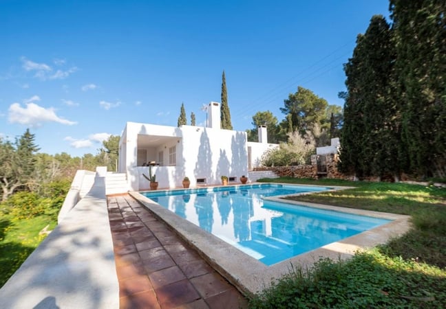 Villa in Roca Llisa - view 1