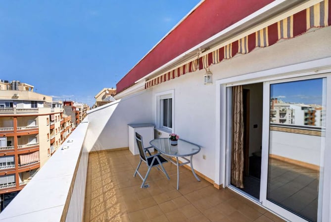 Apartment in Torrevieja - view 1