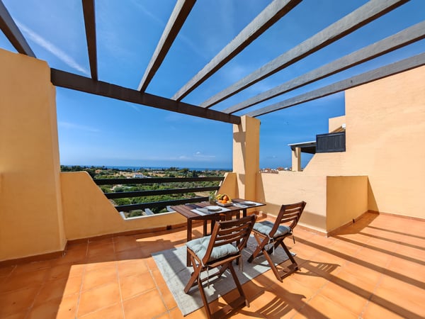 Apartment in Estepona - view 1