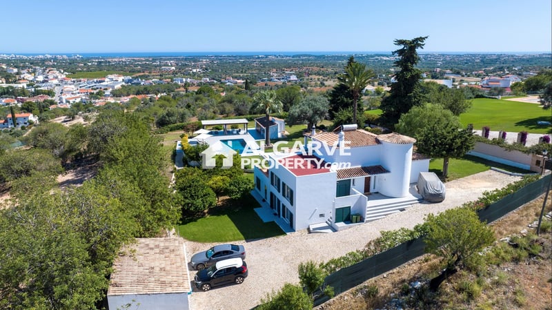 Villa in Boliqueime - view 1