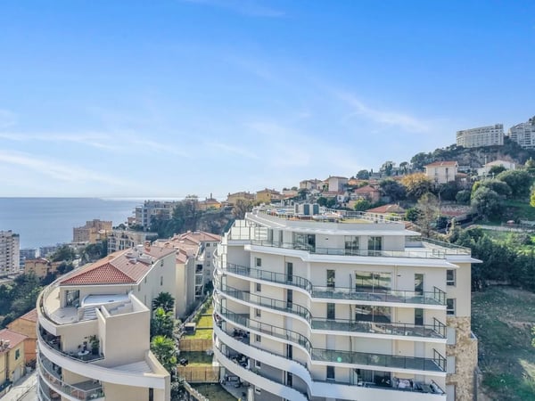 Apartment in Beausoleil - view 1