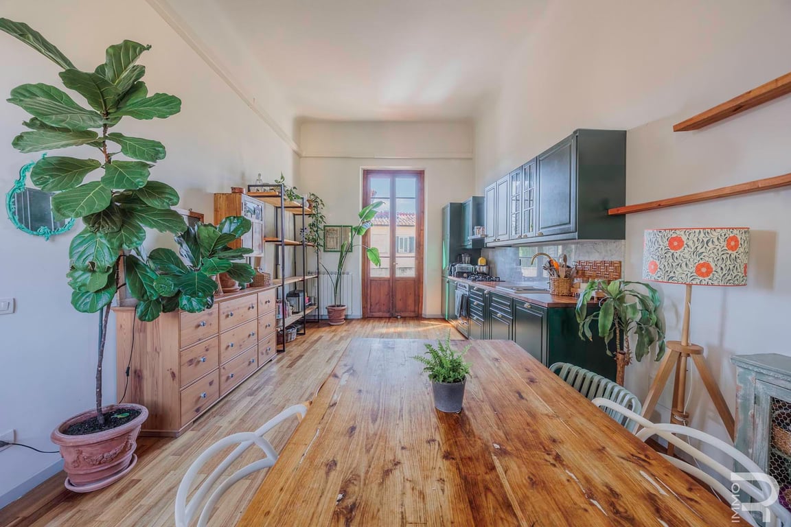 Apartment in Florence - Image 2