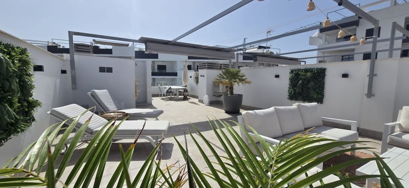 Apartment in Villamartin - view 1