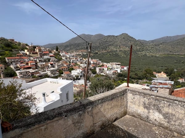 House in Choumeriakos - view 1