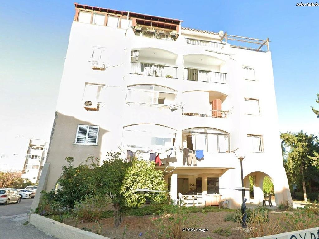 Apartment in Kato Paphos - Image 2