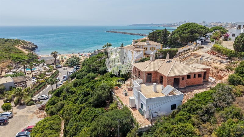 House in Ferragudo - view 1