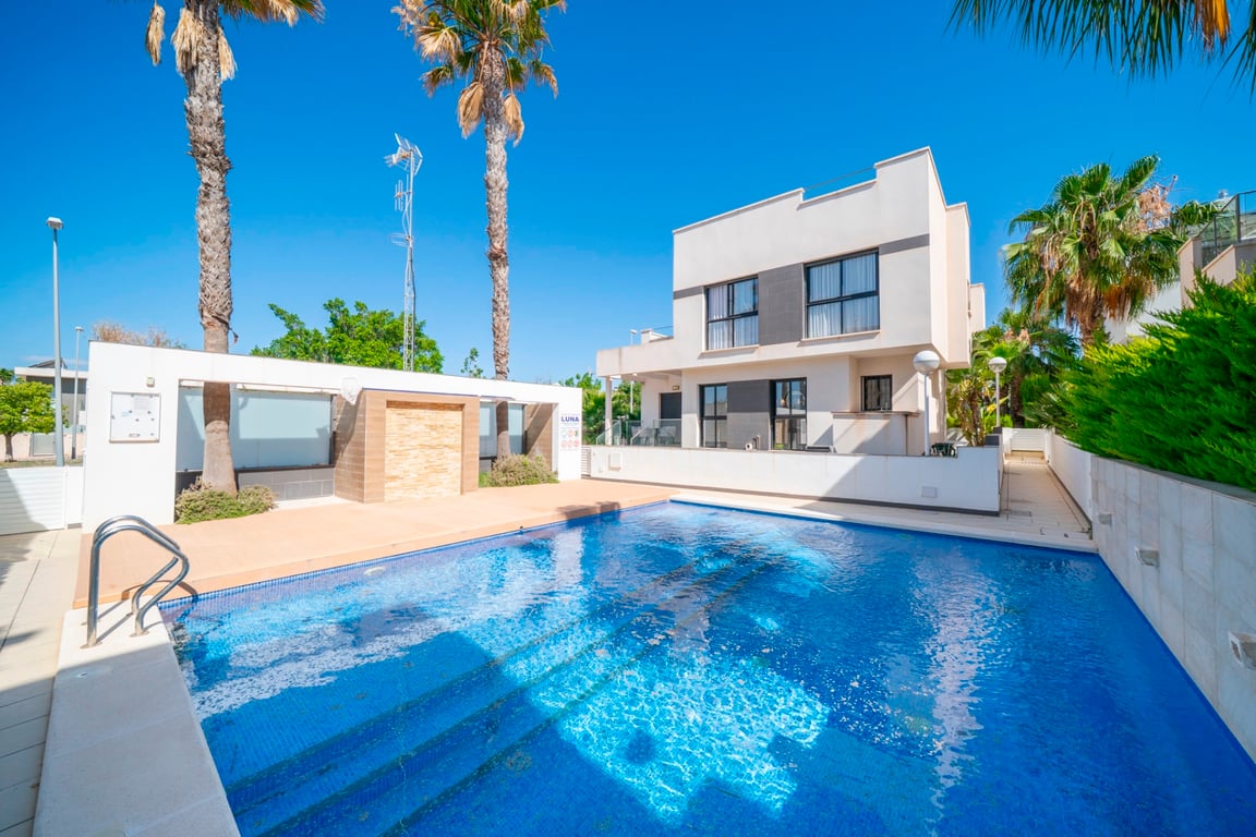 House in Dona Pepa