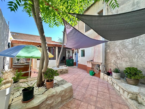 House in Monovar - view 1