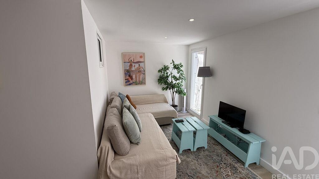 Apartment in Lisbon - Image 2