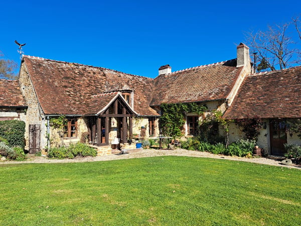 House in Mauvieres - view 1