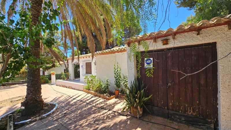 Land in Urbanizacion los Balcones - view 1