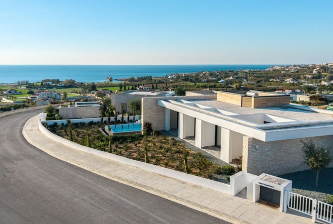 House in Pegeia - view 1