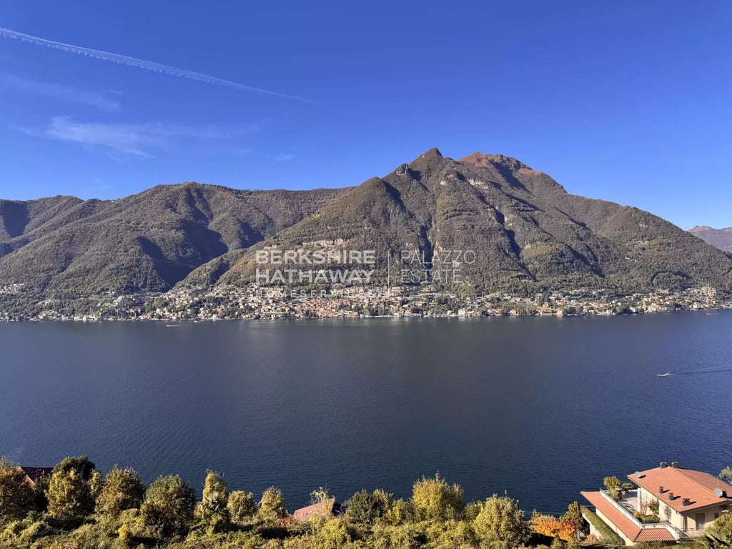 Apartment in Faggeto Lario
