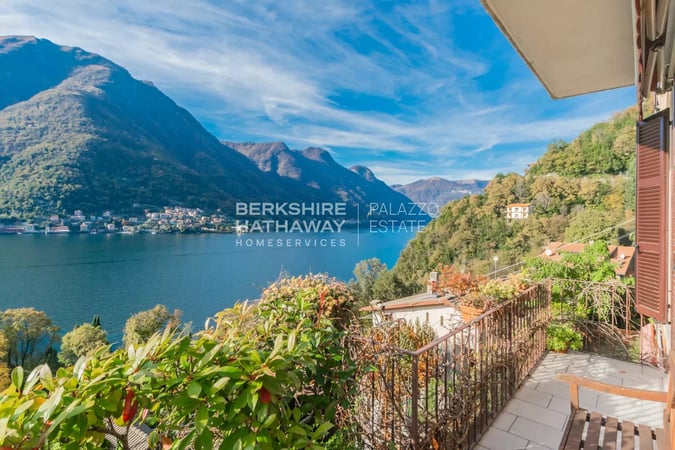 Apartment in Pognana Lario - view 1