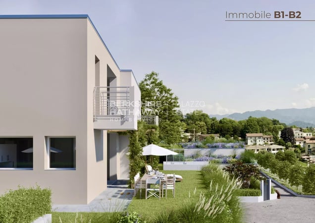 House in Casnate con Bernate - view 1