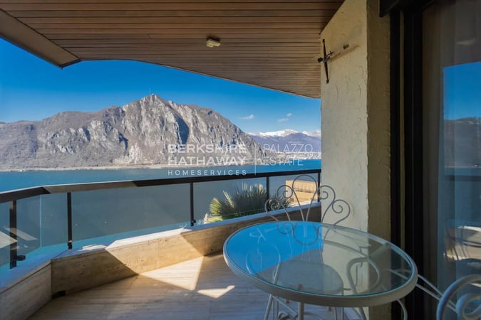 Villa in Campione - view 1