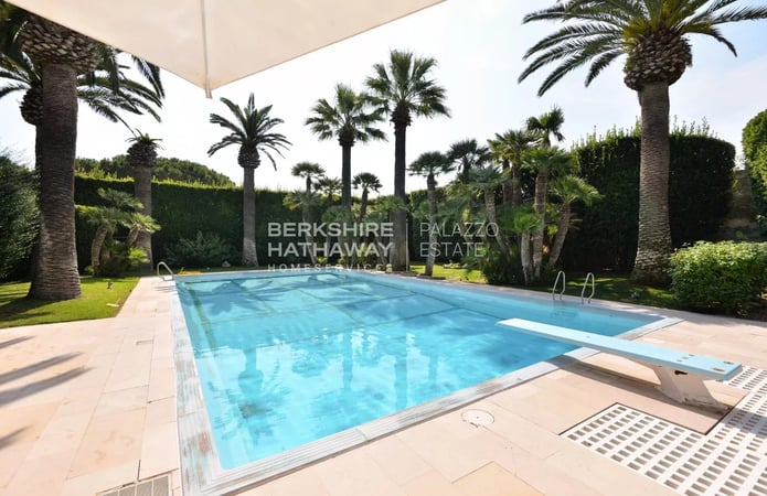 Villa in Bisceglie - view 1