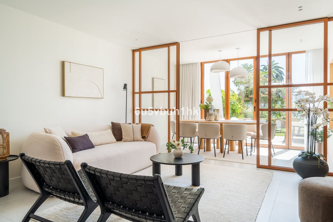 House in Nueva Andalucia - Image 3