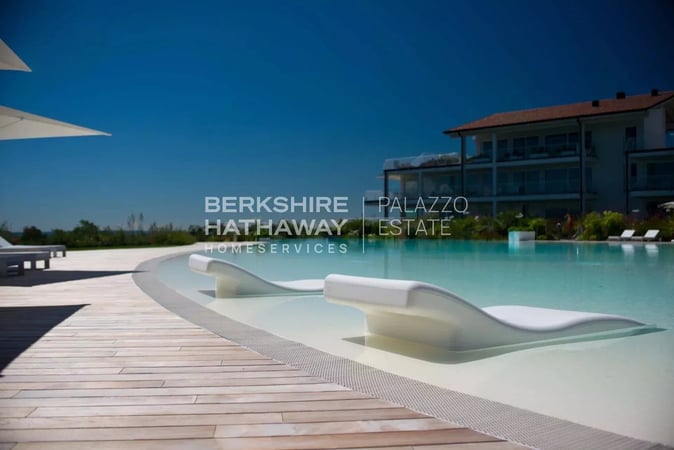 Apartment in Padenghe sul Garda - view 1