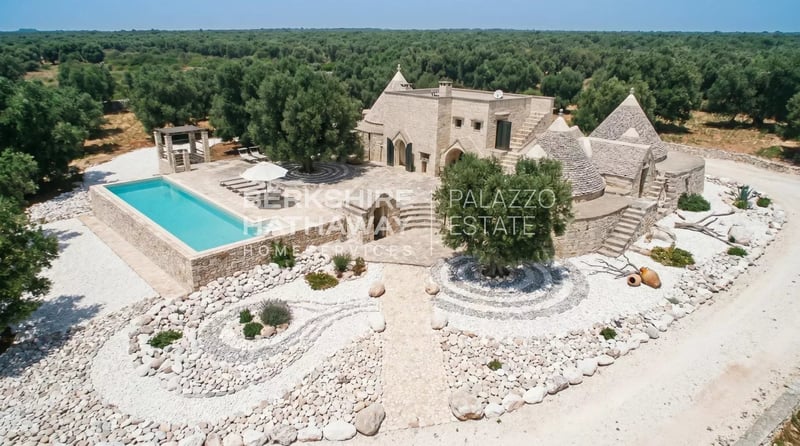 Villa in Ceglie Messapica - view 1