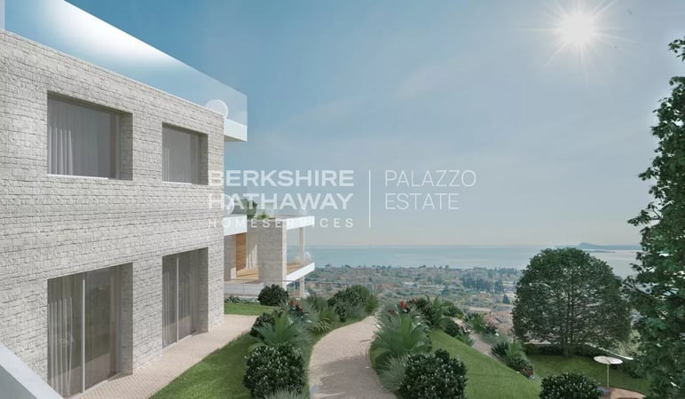 Apartment in Toscolano-Maderno - view 1