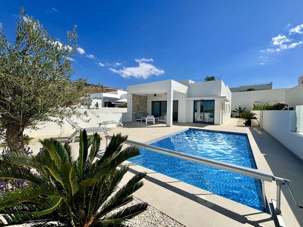 Villa in Algorfa - view 1