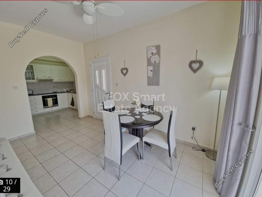 Apartment in Pafos - Image 3